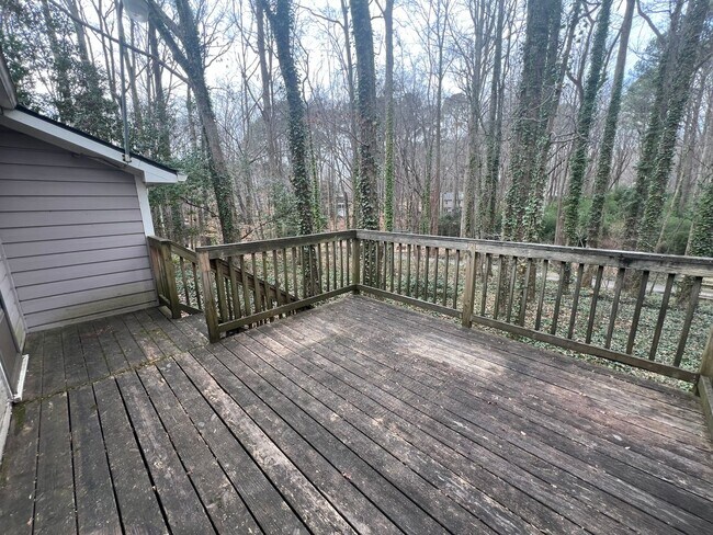 Building Photo - 1201 Linton Ct