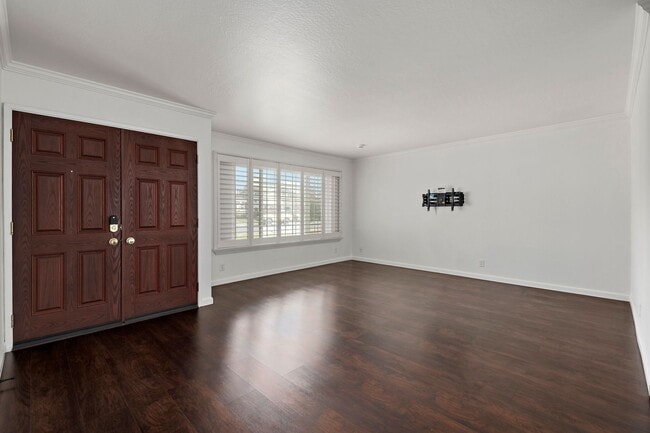 Building Photo - Santa Teresa 4BD/2BA Home with Open Floorplan