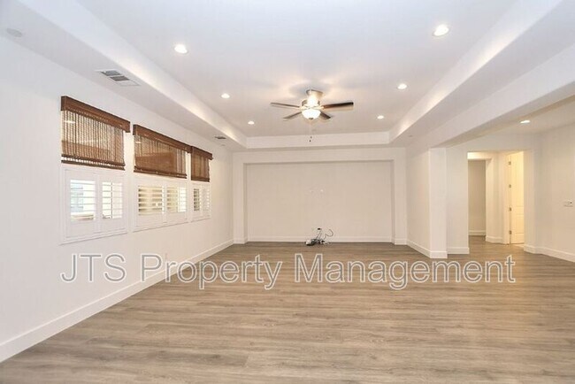 Building Photo - 4988 Amina Fair Way