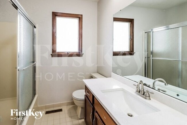 Building Photo - 8781 Wildbrook Ct