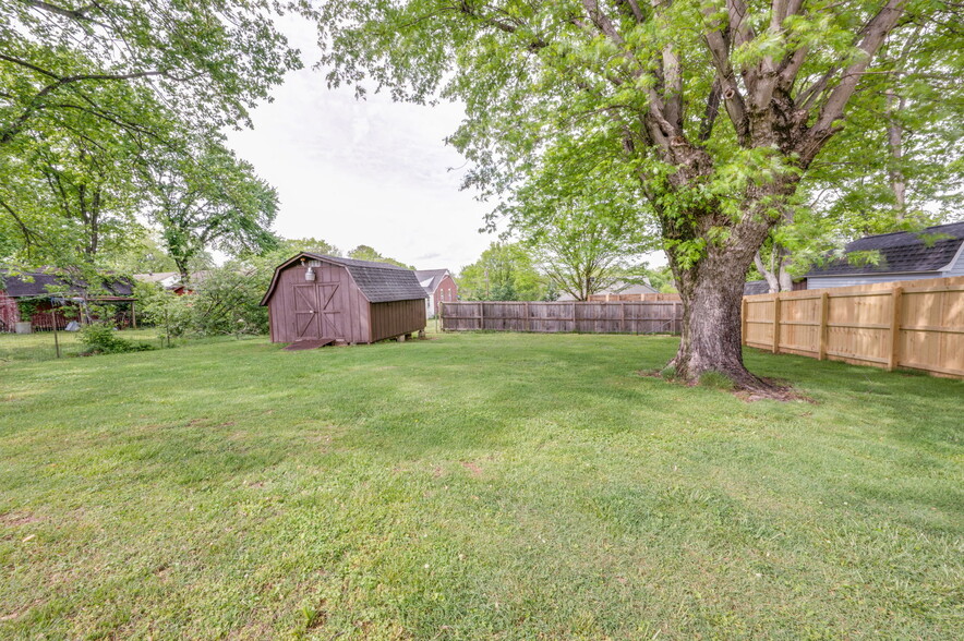 Building Photo - 176 Woodson Ln