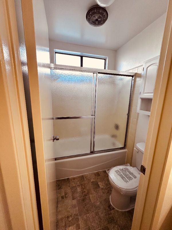 Building Photo - 135 N Swall Dr