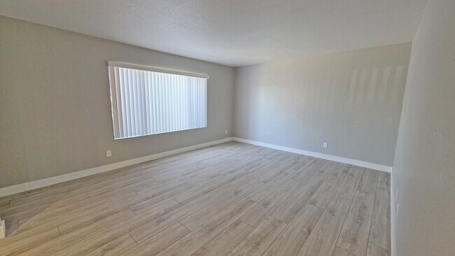 Building Photo - BRAND NEW RENOVATION La Tierra 2 Bedroom 2 Bathroom Condo
