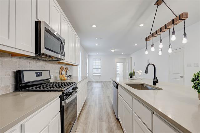 Building Photo - 2305 Cobbler St