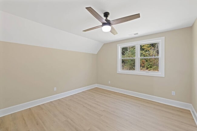 Building Photo - 43 Mcilwee Ln