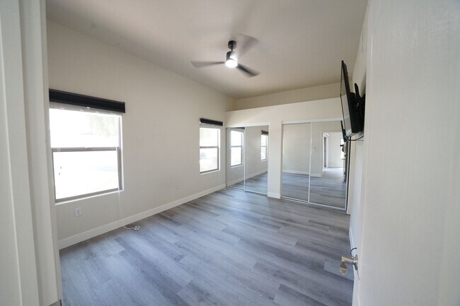 Building Photo - 8985 S Durango Dr