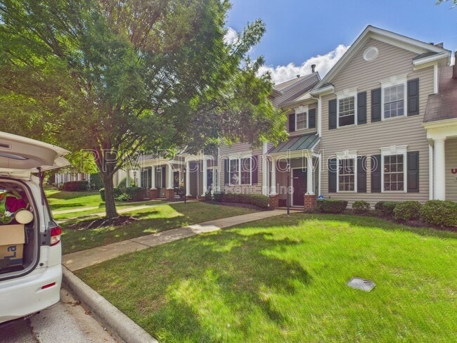 Building Photo - 13625 Baycraft Terrace