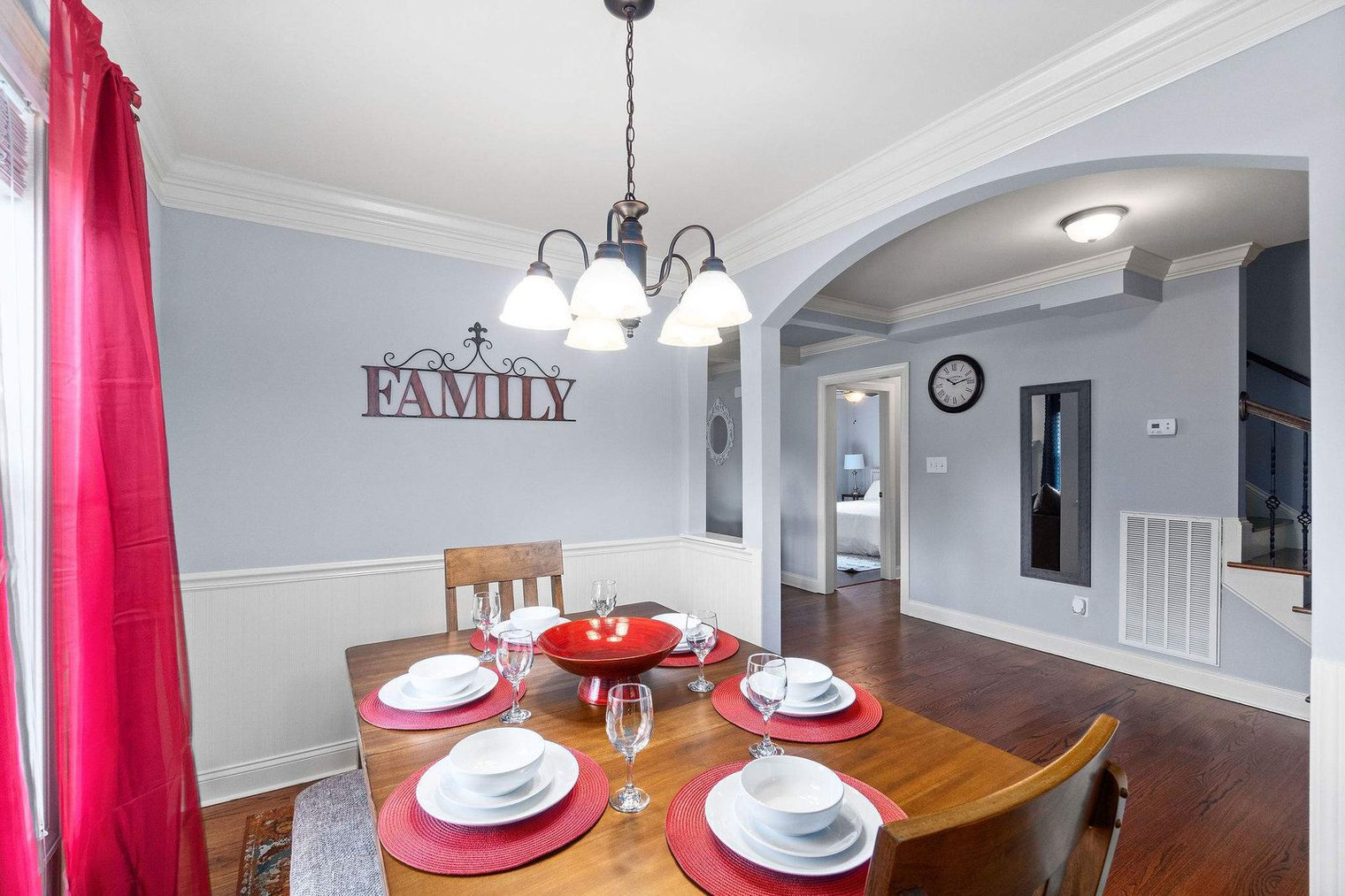 Building Photo - 206 E Street-SI ID1367386P