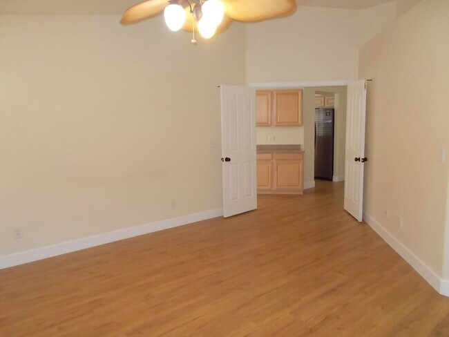 Building Photo - Charming Home in Gated Melrose Park Estates with Dual Fireplaces & Covered Patio