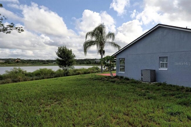 Building Photo - 6617 Coral Cove Dr