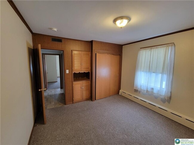 Building Photo - 712 Chestnut St