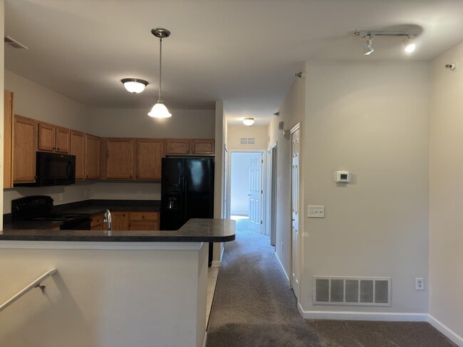Building Photo - 205 Legato Dr