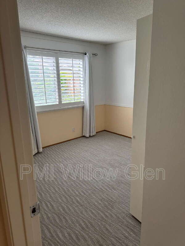 Building Photo - 140 Belwood Ct