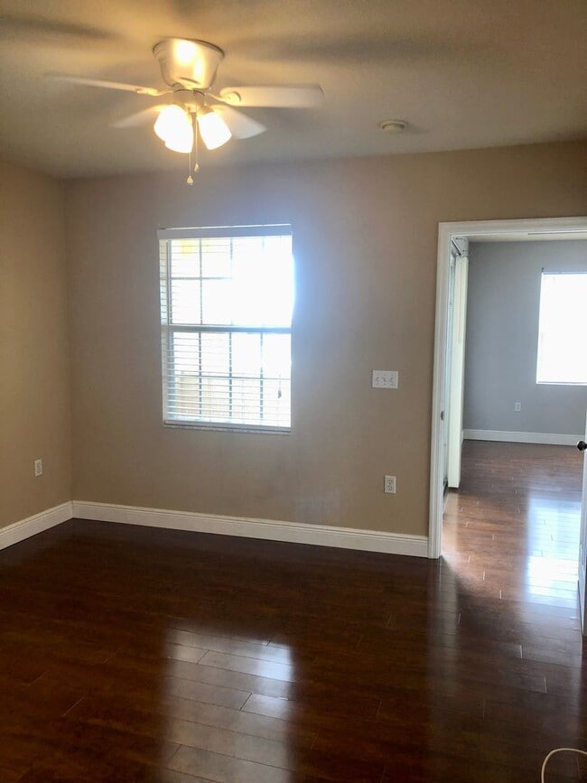 Building Photo - 2/2 with beautiful water views available n...