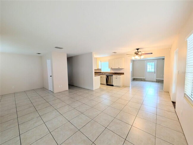 Building Photo - 1708 Bayshore Gardens Pkwy