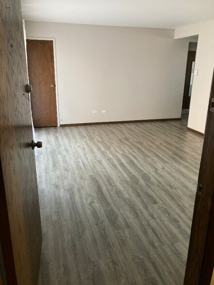 Building Photo - 6216 W 65th St