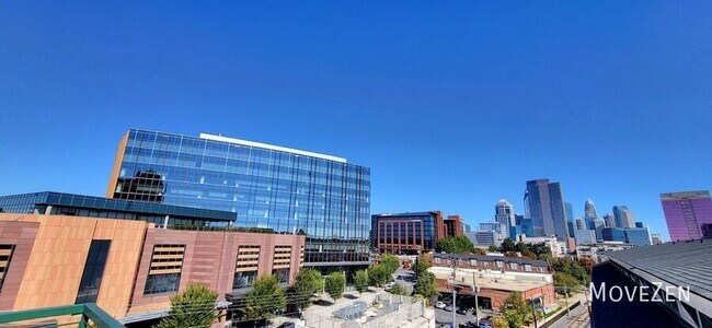 Building Photo - 115 E Park Ave