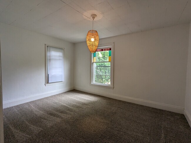 Building Photo - Hopson