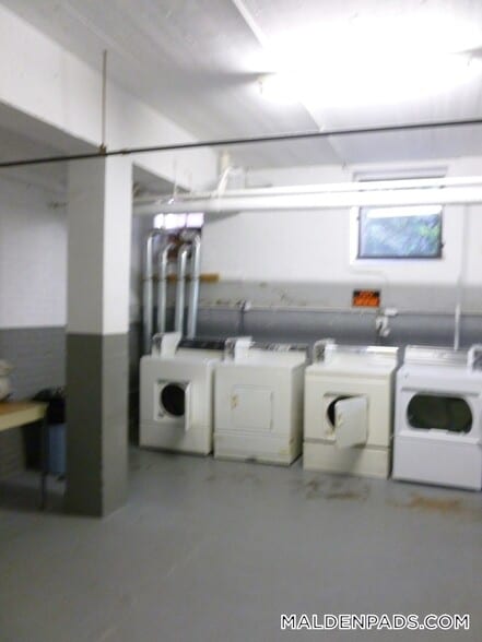 Building Photo - 17-19 Washington St.