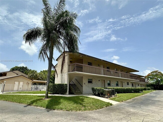 Building Photo - 2755 W Atlantic Ave