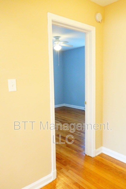 Building Photo - 4013 38th St