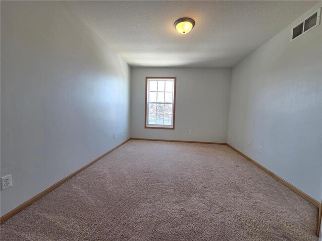 Building Photo - 15842 Frisian Ln