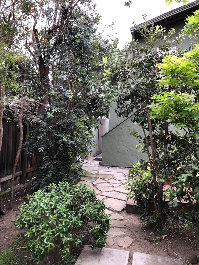 Back yard path to SW walkway - 8643 Higuera St