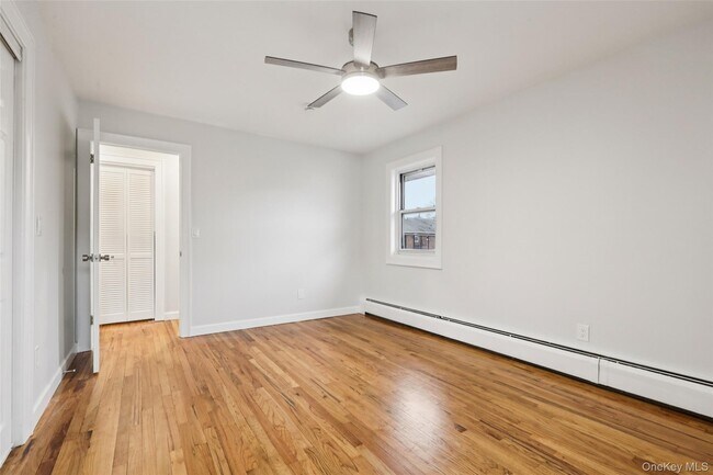 Building Photo - 20 Francis Ave