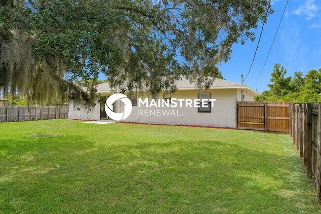 Building Photo - 3 Bedroom Pet-Friendly Home in Palm Bay, FL with Main Street Renewal