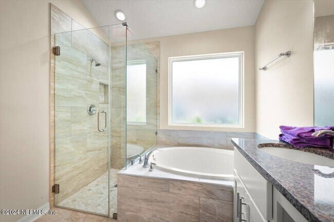 Building Photo - 2037 Piping Plover Way