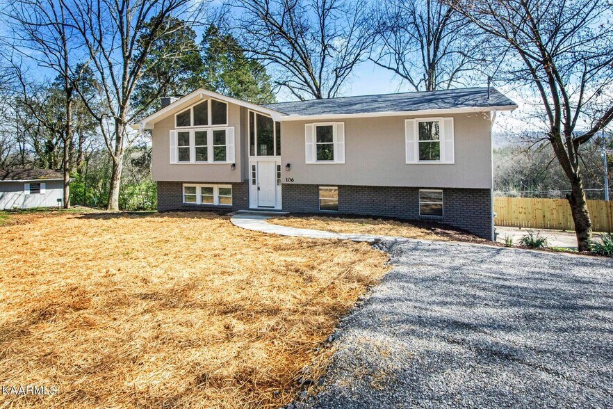 Building Photo - 106 Newport Dr