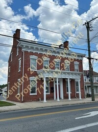 Building Photo - 5 N Main St