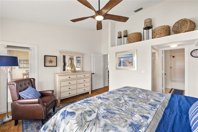 Building Photo - 8365 Excalibur Cir