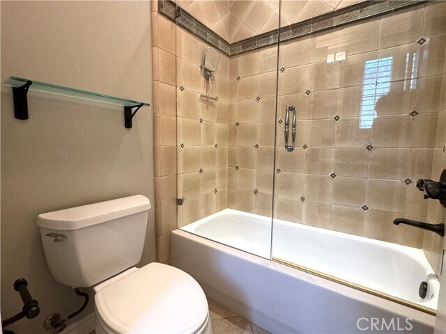 Building Photo - 19 Momento