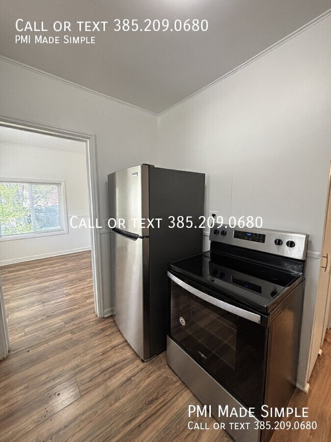 Building Photo - 330 N 300 E