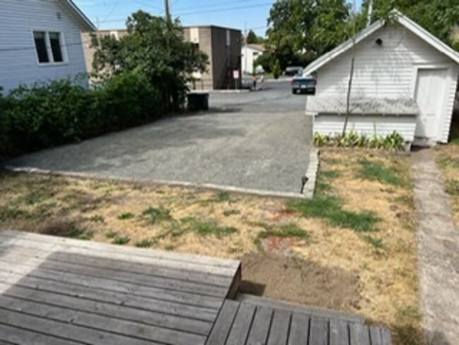 Building Photo - 117 S Jackson St