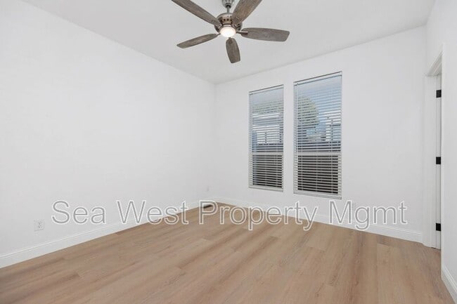 Building Photo - 767 Del Riego Ave