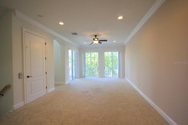 Building Photo - 6002 Yeats Manor Dr