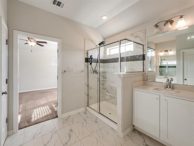 Building Photo - 2152 Bailey St