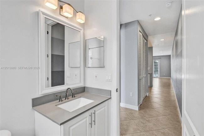 Building Photo - 808 SW 147th Ave
