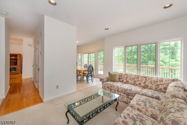 Building Photo - 1032 Smith Manor Blvd