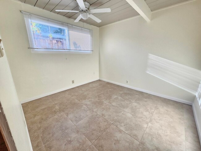 Building Photo - 4100 Wilson Ln