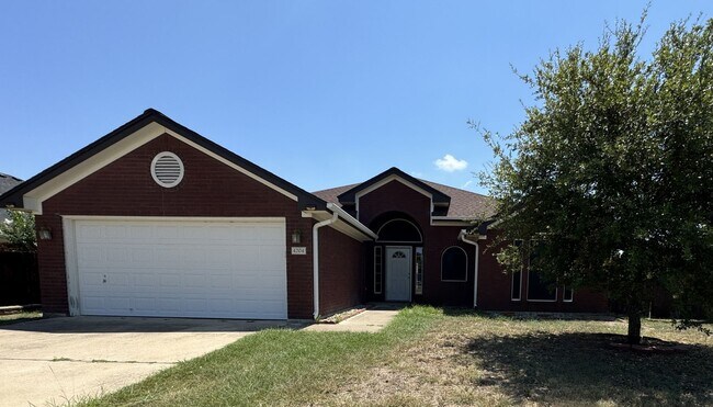 Building Photo - 4204 Boots Dr