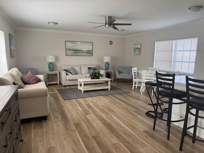 Building Photo - 5840 NE 22nd Way