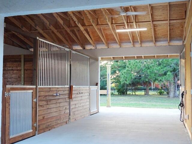 Building Photo - 819 Cindy Cir Ln