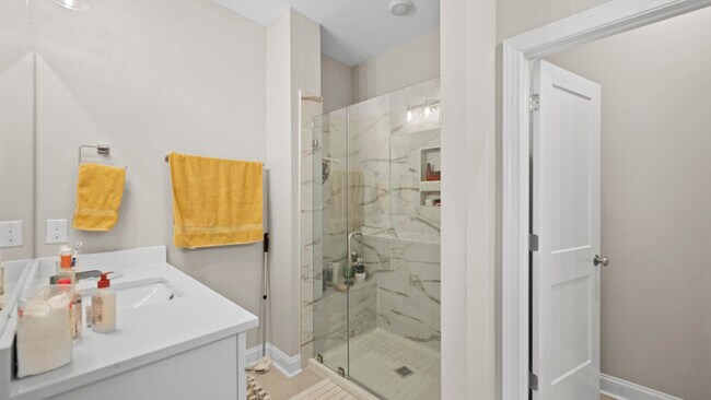 Building Photo - 11054 Ligon Mill Rd