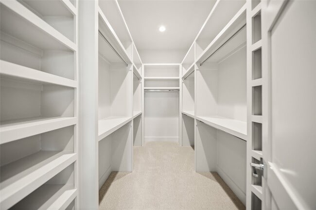 Building Photo - 2408 Gray St