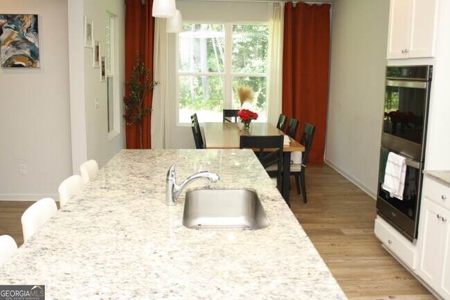 Building Photo - 3520 Pickens Lndg Dr