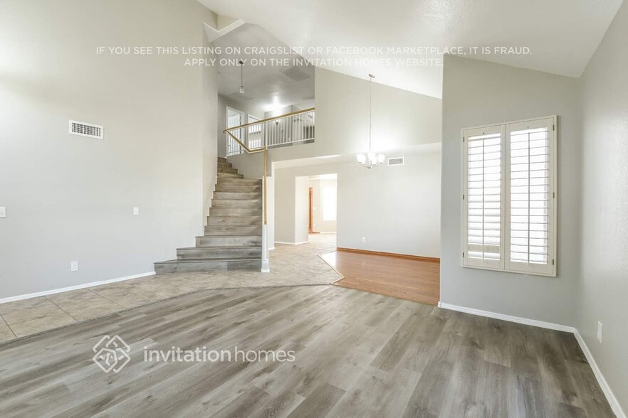 Building Photo - 9145 W Evans Dr