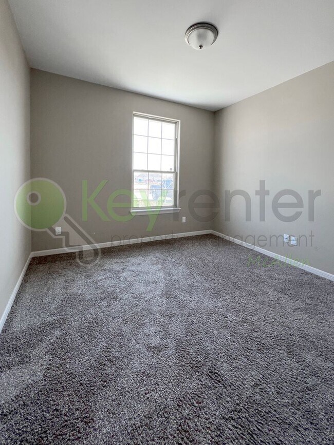 Building Photo - Beautiful Brand New  4bed/3 bath House in ...